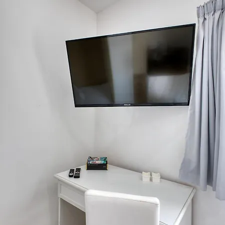 Valley View - Private By Sf Homes R3 *